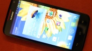 Huawei Ascend D1 Quad XL Schwarz ohne Simlock ohne Branding