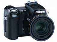 Nikon Coolpix 5700