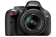 Nikon D5200 digital SLR camera