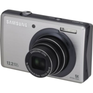 Samsung - 12.2 Megapixel 5X Optical Zoom Digital Camera - Silver