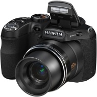 Fujifilm FinePix S1900