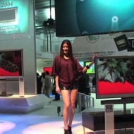 Vid&eacute;o exclusive du salon hi-tech japonnais : la TV du futur