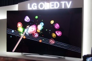 LG&#039;s 77-inch flexible 4K OLED TV will let you control the display curvature (video) - Pocket-lint