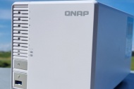 QNAP TS-364