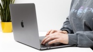 Apple MacBook Pro M2 (14.2-inch, 2023)