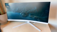 Philips Evnia 34M2C5501A : ultrawide and ultra-amazing monitor