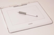 Wacom Graphire - Mouse, digitizer - 4 x 5 in - optical - wired - USB - lime - retail