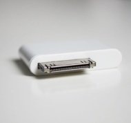 Bluetooth iPod Transmitter Adapter for iPod/iPhone/iPad/iTouch/Nano - In White - Turn your device Bluetooth!